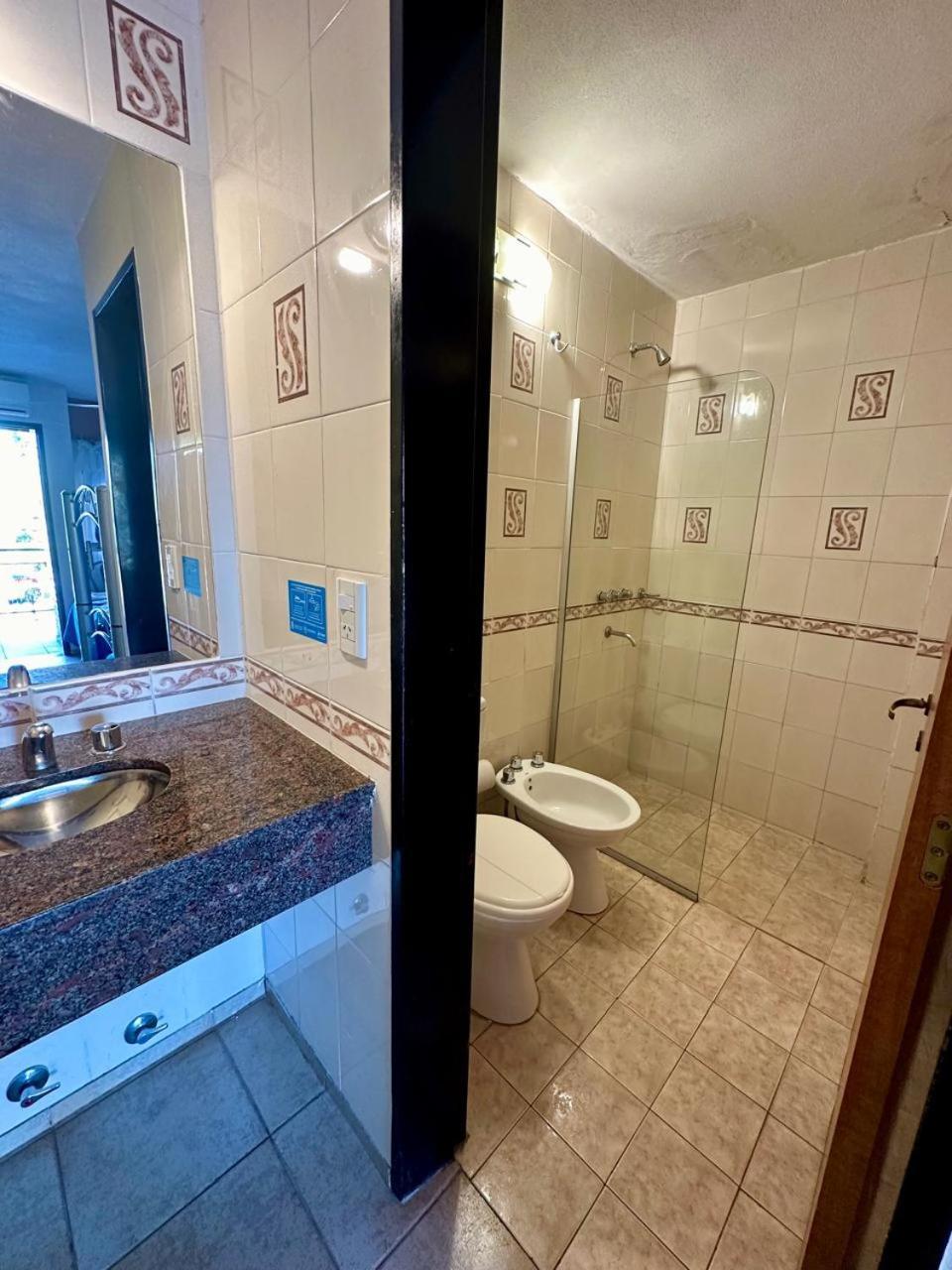 Hotel Carlos Paz Villa Carlos Paz Extérieur photo