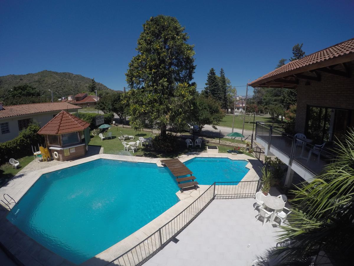 Hotel Carlos Paz Villa Carlos Paz Extérieur photo
