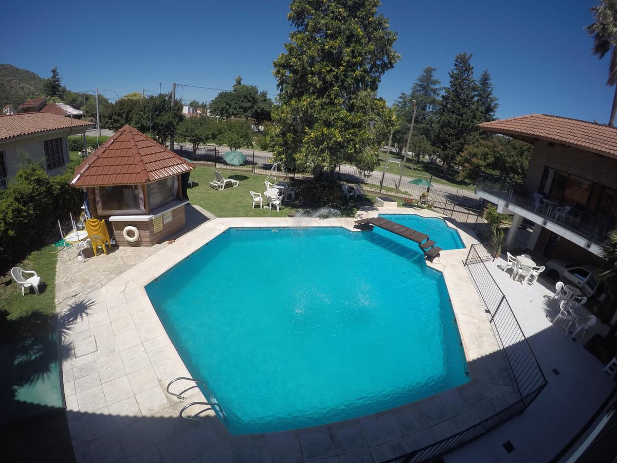 Hotel Carlos Paz Villa Carlos Paz Extérieur photo