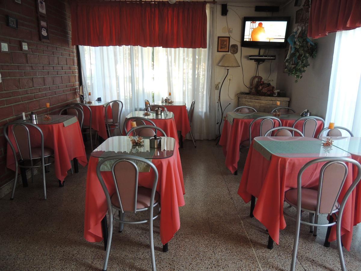 Hotel Carlos Paz Villa Carlos Paz Extérieur photo