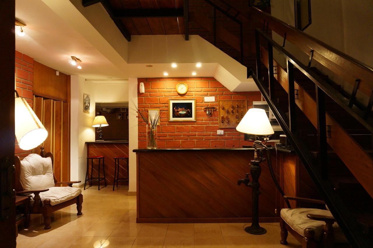 Hotel Carlos Paz Villa Carlos Paz Extérieur photo