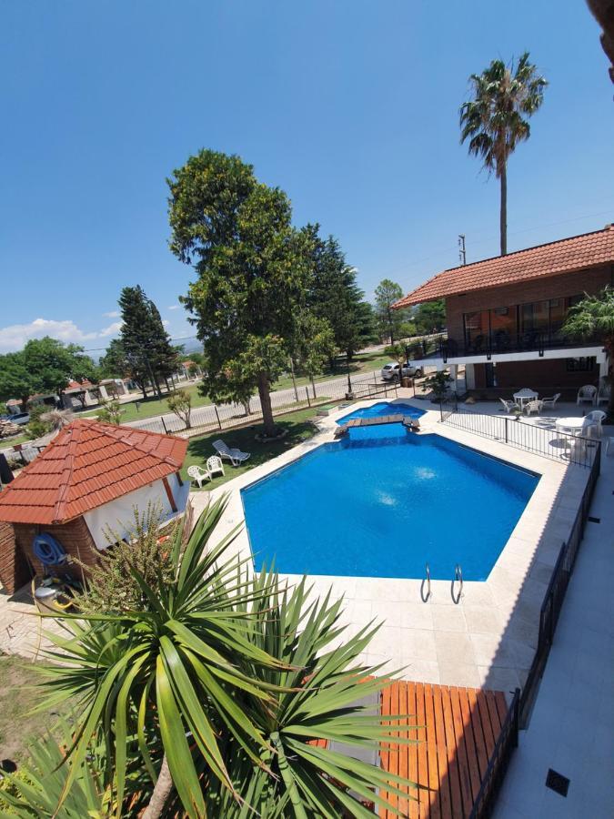 Hotel Carlos Paz Villa Carlos Paz Extérieur photo
